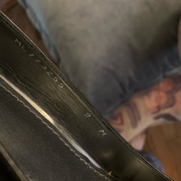 Stuart Weitzman heels - Picture 5 of 5